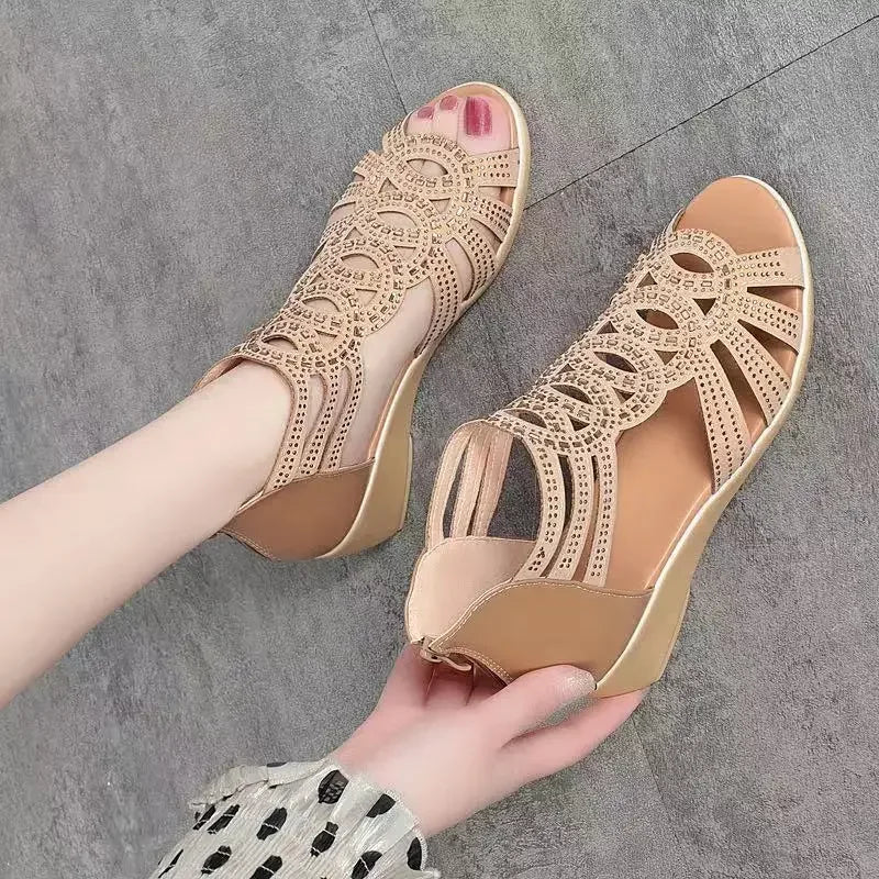 Soft Leather Roman Sandals Women 2024 Summer New Soft Sole Outwear