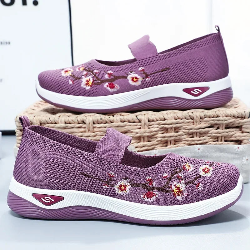 Embroidery Comfort Lightweight Flat Sneakers Women