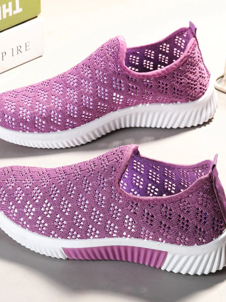 Women Breathable Flats Soft Sole Casual Sneakers